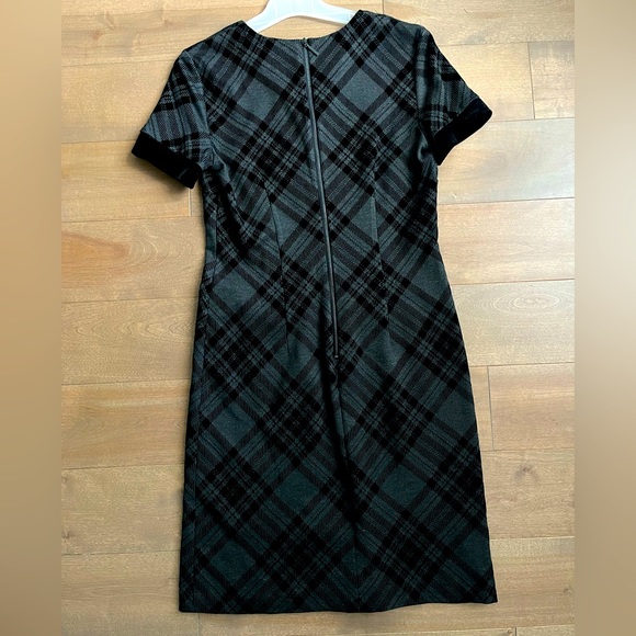 KARL LAGERFELD PARIS Velvet-Trimmed Plaid Dress - Picture 4 of 8